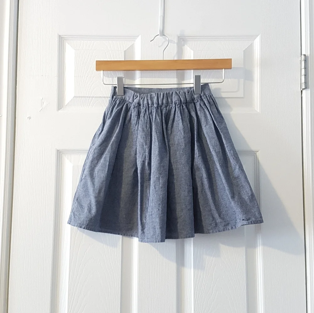 3/ $25 American Apparel denim chambray skater skirt XS - Picture 3 of 8